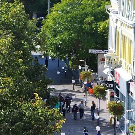 Shik & Chic In The Heart Of # 5min From *