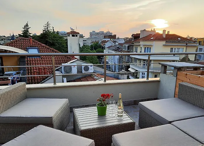 Διαμέρισμα Shik & Chic In The Heart Of # 5min From Μπουργκάς