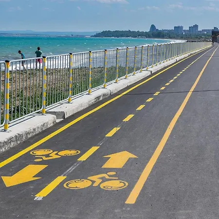 Shik & Chic In The Heart Of # 5min From * ブルガス