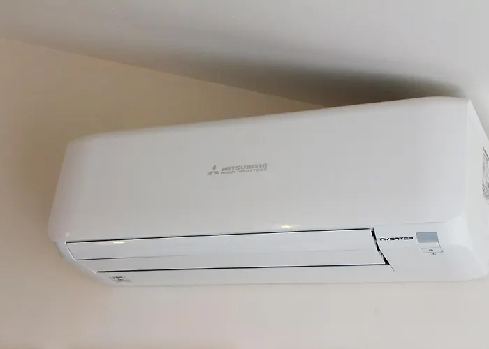 Shik & Chic In The Heart Of # 5min From *